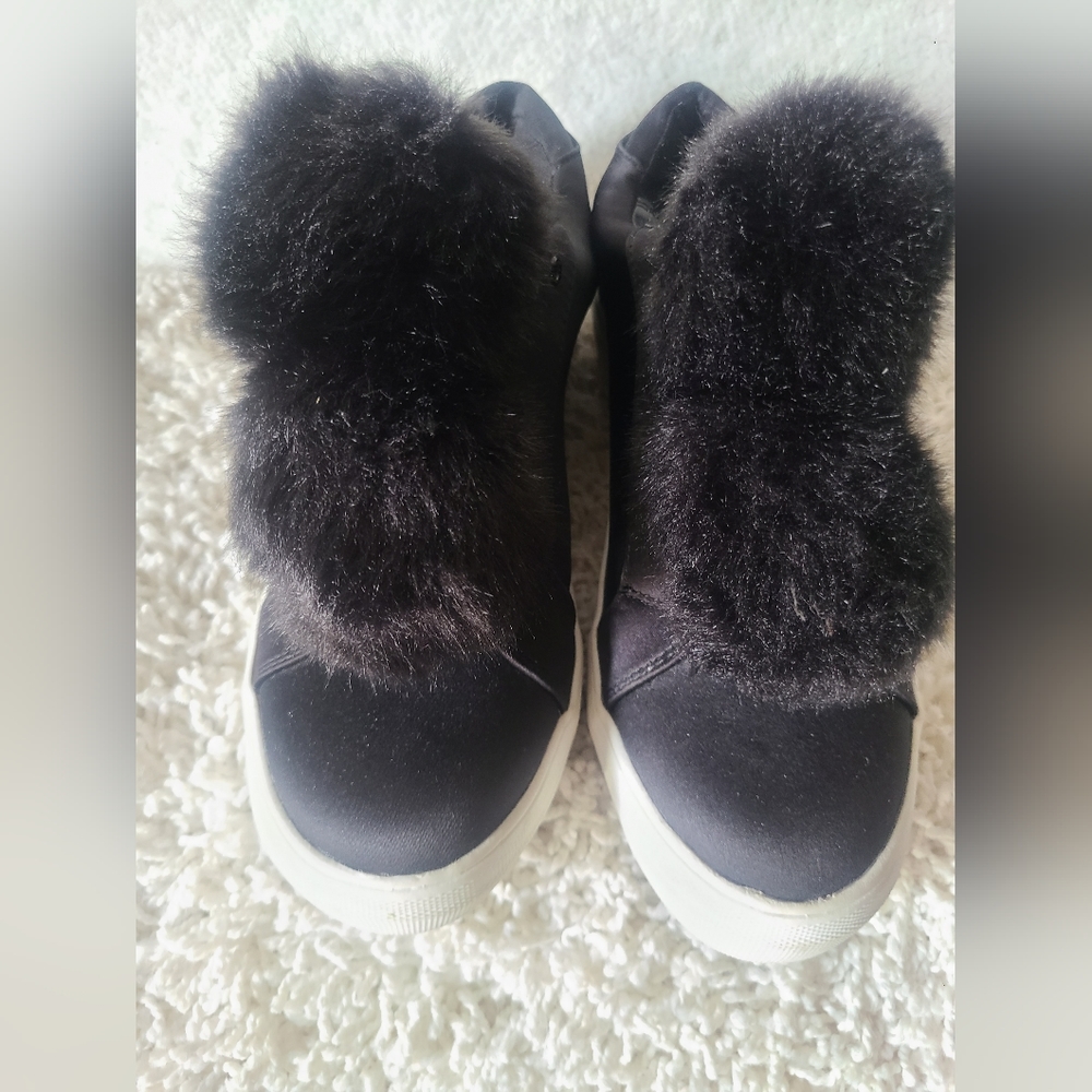 Puff ball tennis shoes
